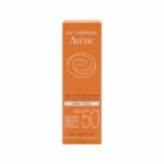 AVENE-Ecran-Creme-Invisible-SPF50-3.jpg
